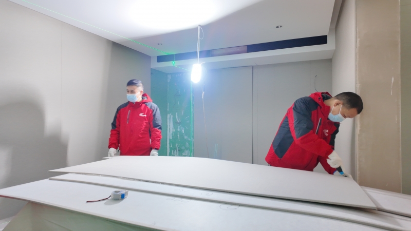 安裝現(xiàn)場(chǎng).JPG 安裝現(xiàn)場(chǎng).JPG