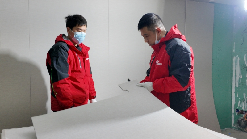 安裝現(xiàn)場(chǎng)1.JPG 安裝現(xiàn)場(chǎng)1.JPG